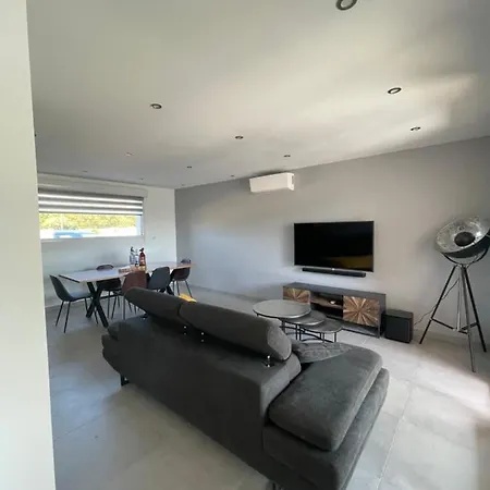 Semesterbostad Maison Neuve Vecchio *