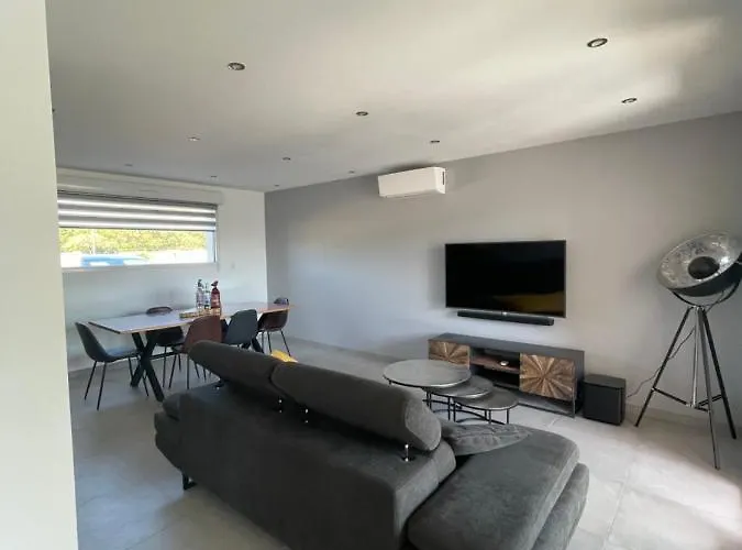Hébergement de vacances Maison Neuve Vecchio *