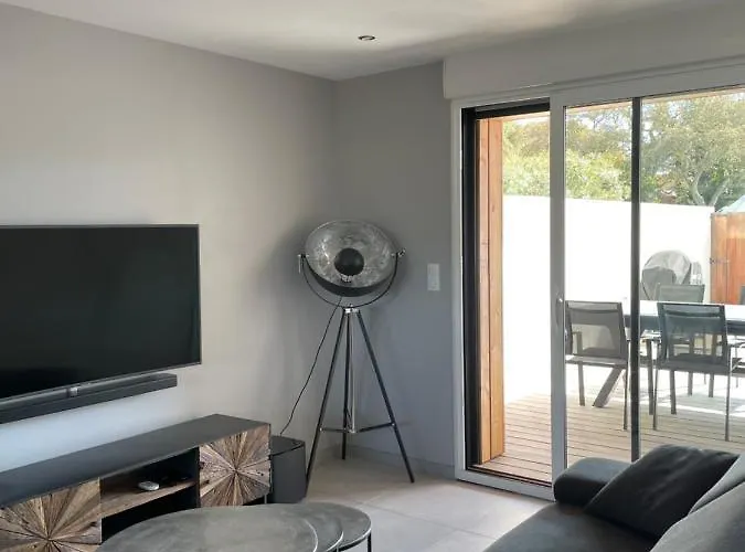 Maison Neuve Vecchio Hébergement de vacances *